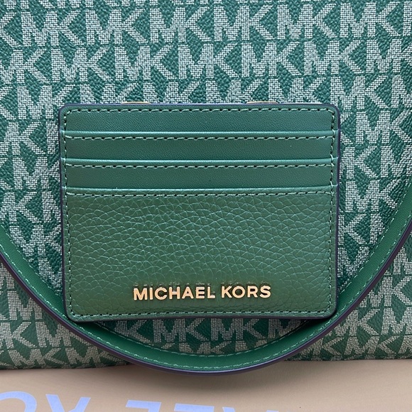 MICHAEL KORS
Large Pebbled Leather Card Holder Case
Fern Green 
NWT - Picture 16 of 16